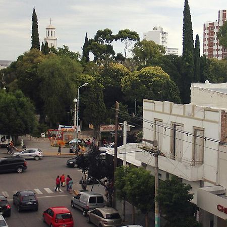 Hotel City Trelew Kültér fotó