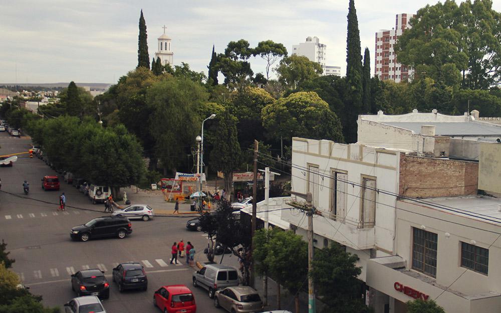 Hotel City Trelew Kültér fotó